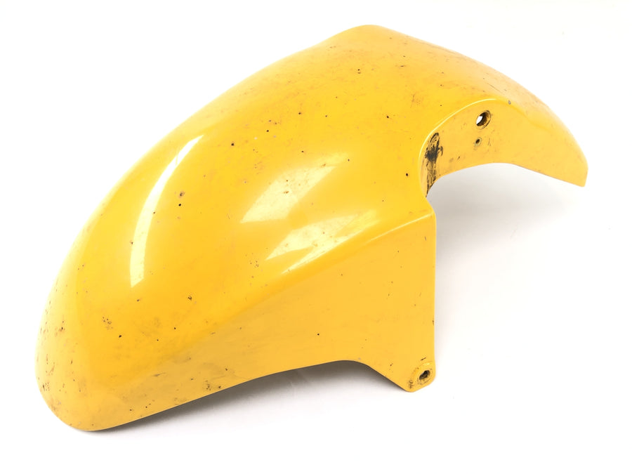 Triumph Daytona 900 T300 [1993] - Fender frente a la cubierta de la hoja de protección