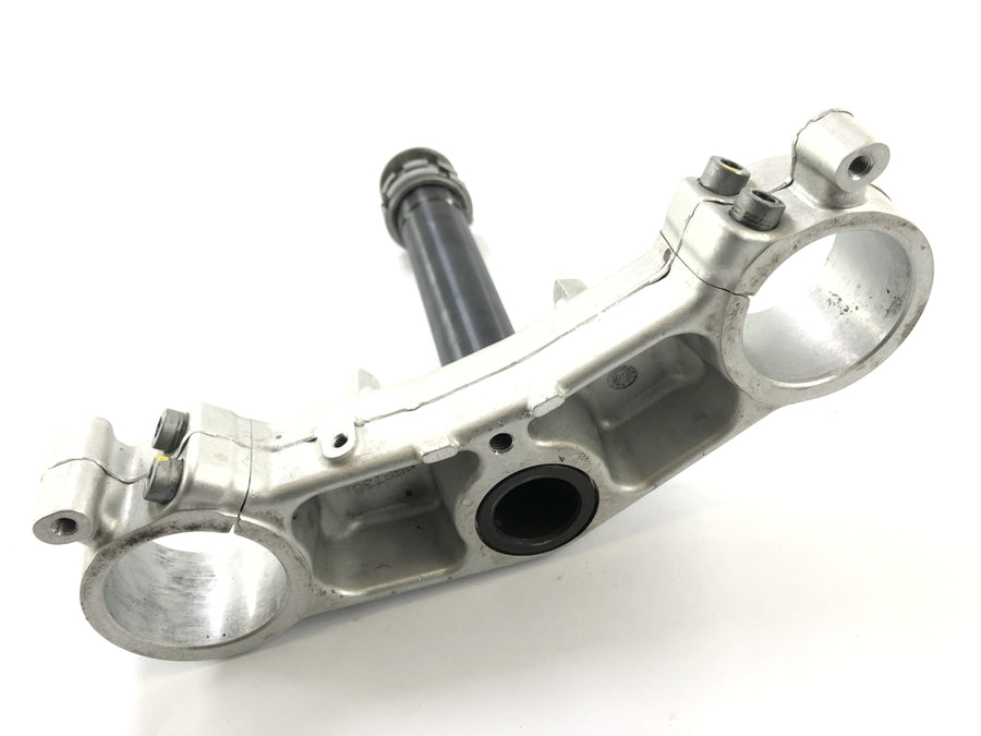 Aprilia RSV4 1000 [2010] - Puente de la bifurcación a continuación