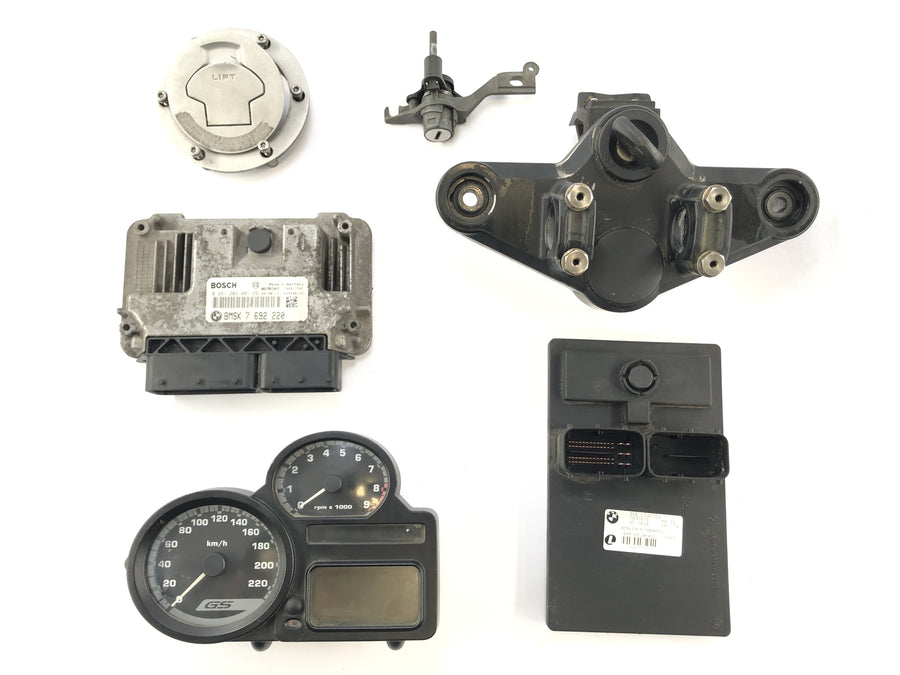 BMW R 1200 GS R12 K25 [2003] - Cerrajería con puente Gabel Inmovilizante sobre CDI Tank Lock Cockpit