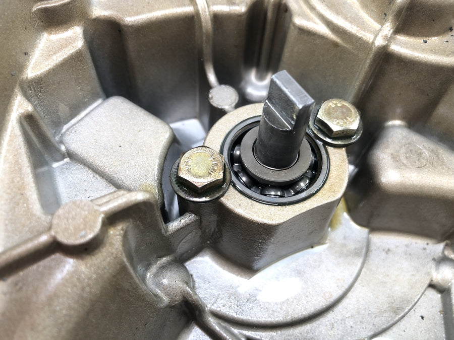 Ducati 999 H4 [2003] - Cubierta de alternador Motor Tapa Bomba de agua Carcasa con rueda de bomba de agua