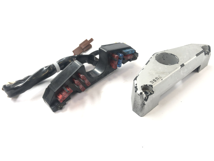 Honda XBR 500 PC15 [1989] - Soporte de la unidad de seguridad de la caja de fusibles