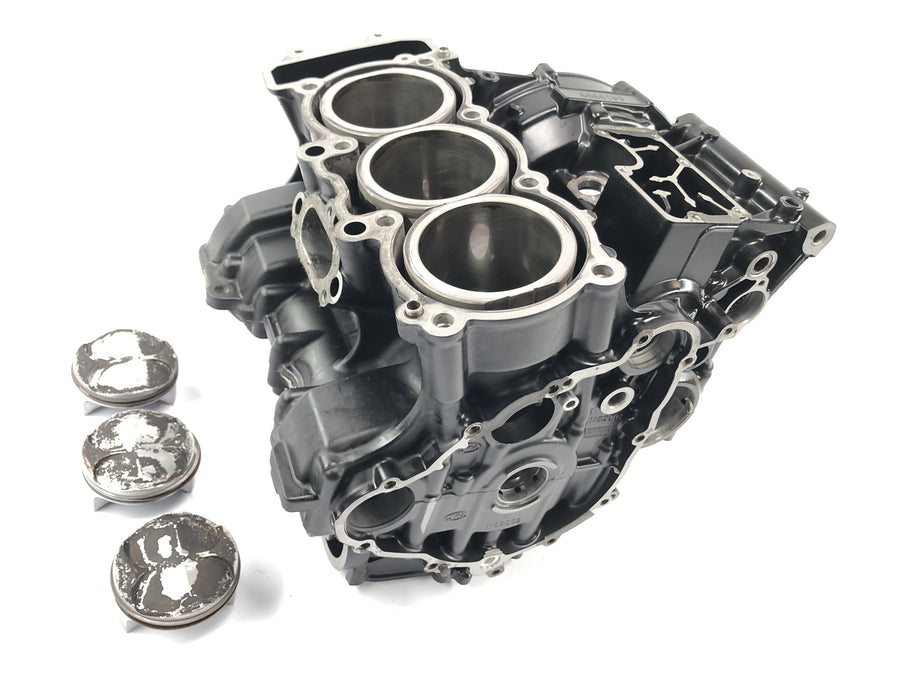 Triumph Street Triple R 675 D67LD [2010] - Motor Motor Housing con enchufes y pistones