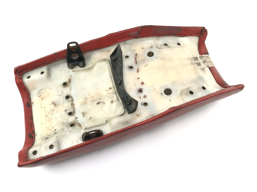 Honda XL 250 R MD03 [1993] - Funda del cojín del asiento defectuosa