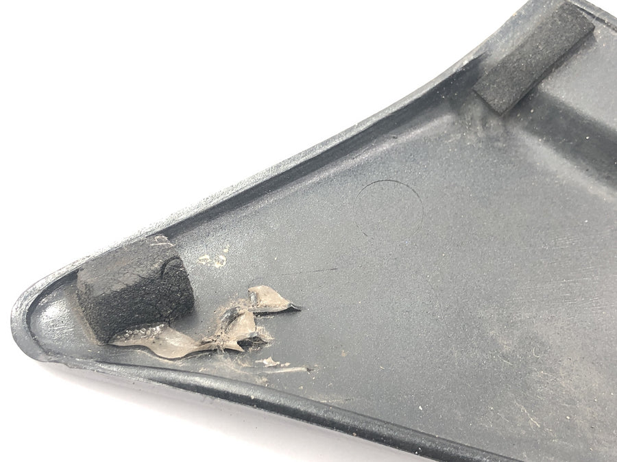 Honda NX 650 Dominator RD02 [1994] - Panel lateral cubierta lateral derecha