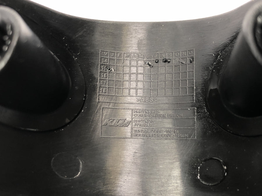 KTM RC 125 [2016] - Tapa interruptor de encendido tapa interruptor de encendido delantera