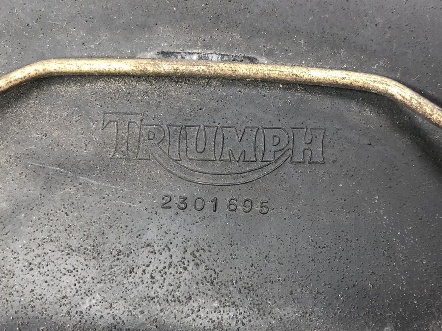 Triumph Tiger 955i 709EN [2003] - Banqueta del asiento del conductor