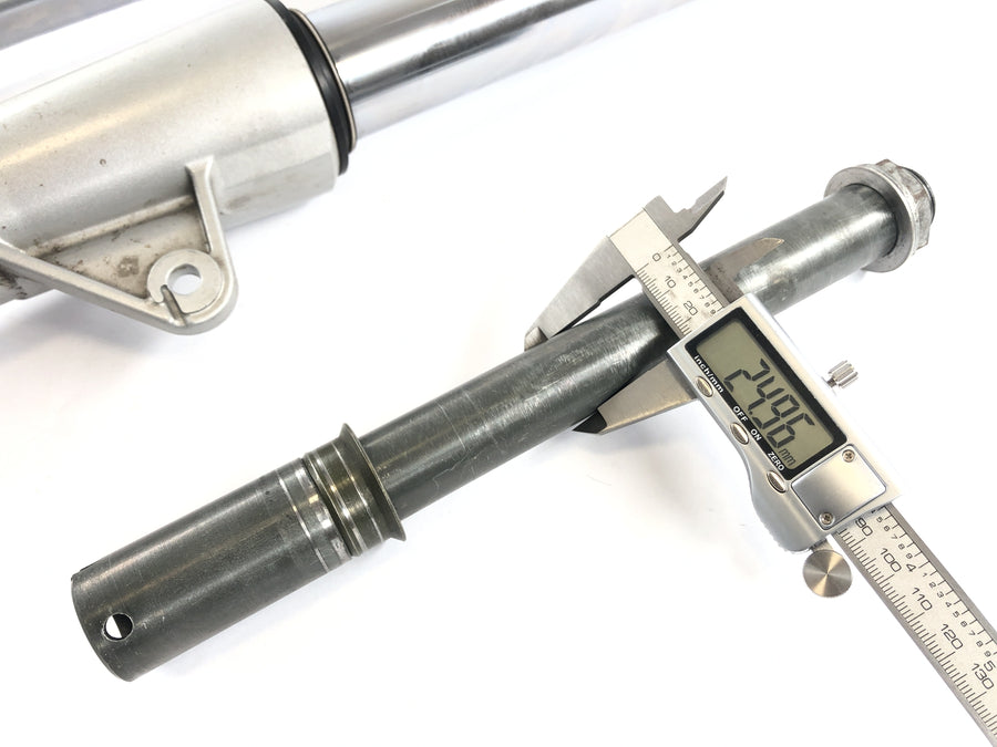 Moto Guzzi Norge 1200 [2006] - Gabel Telegabel con eje
