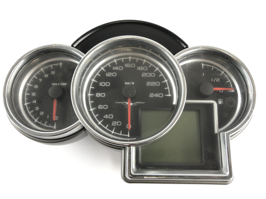 Moto Guzzi Norge 1200 [2006] - Locuación del tanque de bloqueo de encendido con cabina Tacho para Gabelbrücke sobre CDI