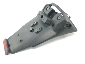 Moto Guzzi V11 Sport [1999] - soporte de matrícula protector contra salpicaduras de montaje de luz trasera