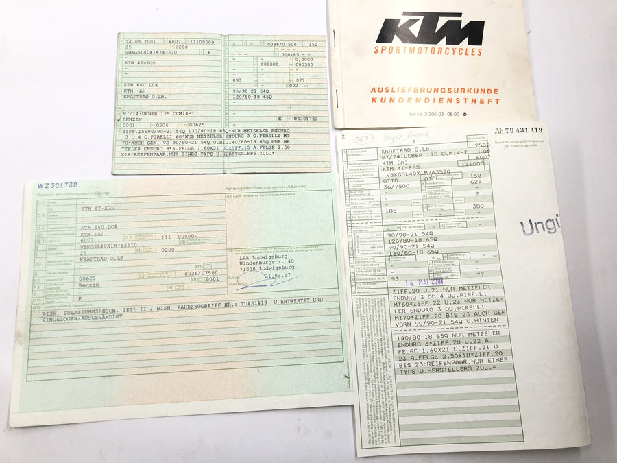KTM 640 Adventure LC4 [2001] - chasis con papeles
