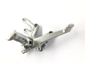 TRIUMPH DAYTONA 955I T595 [1998] - Soporte reposapiés con pedal de freno derecho - 0