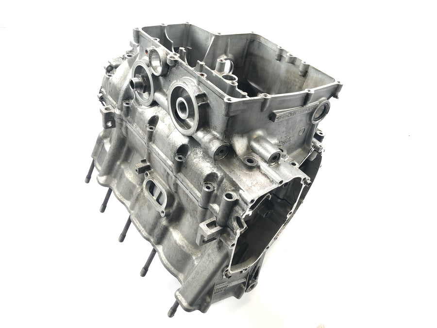 Yamaha YZF R1 RN04 [2001] - Bloque motor cárter cárter con pistones