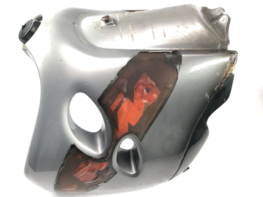 KTM 640 Adventure LC4 [2001] - Depósito de combustible con grifos de combustible dañados