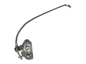 Triumph Adventurer 900 T309RT [1998] - Bloqueo de asiento con cable Bowden