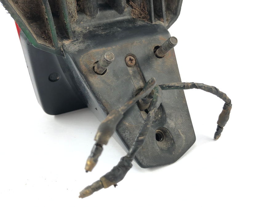 Yamaha XT 550 5Y3 [1982] - Luz trasera con soporte de matrícula