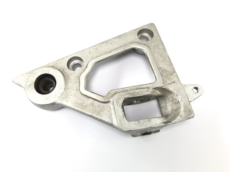 Suzuki RG 250 Gamma GJ21D [1987] - Soporte reposapiés, soporte reposapiés izquierdo del conductor