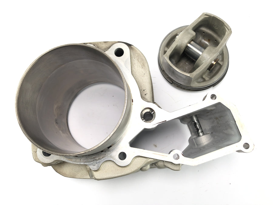 BMW R 1150 R R21 [2003] - Cilindro con pistones a la izquierda