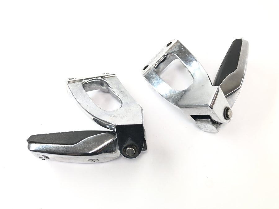 BMW R 850 C 259C [1999] - Reposapiés plegables para pasajero izquierdo y derecho