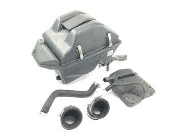 Ducati Monster SR2 800 M4 [2006] - Caja de filtro de aire, colector de admisión de caja de aire