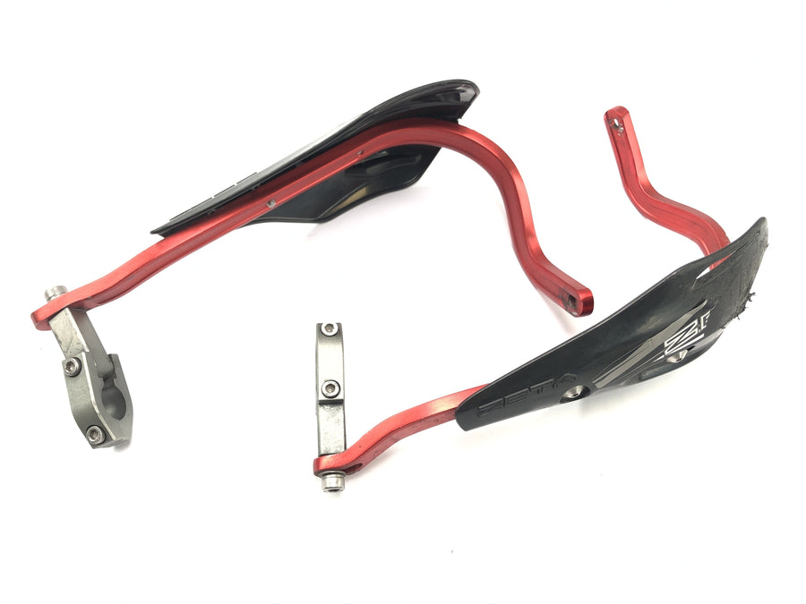 SWM SM 125 R [2018] - Protectores de protección para discotecos de manual Protectores Zeta con signos de desgaste