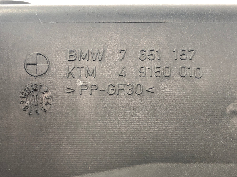 BMW C1 125 [2002] - Panel interior capó del radiador