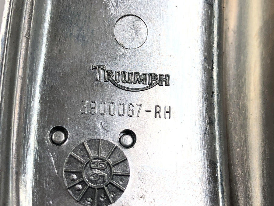 Triumph Adventurer 900 T309RT [1998] - par de letras del panel decorativo de la cubierta lateral del emblema del tanque