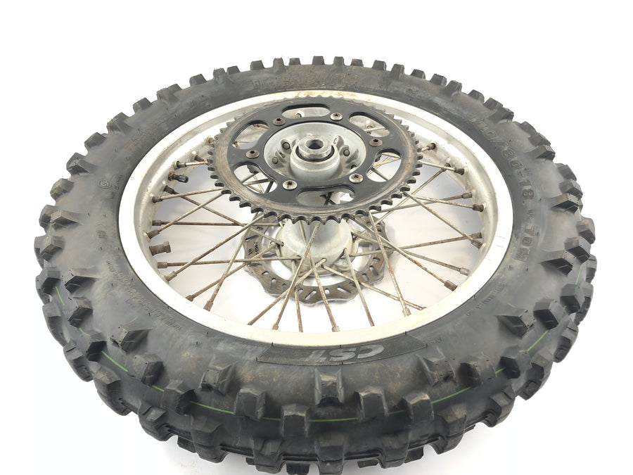 KTM LC4 640 [2003] - Rimbre de la rueda trasera de la rueda trasera en la parte posterior