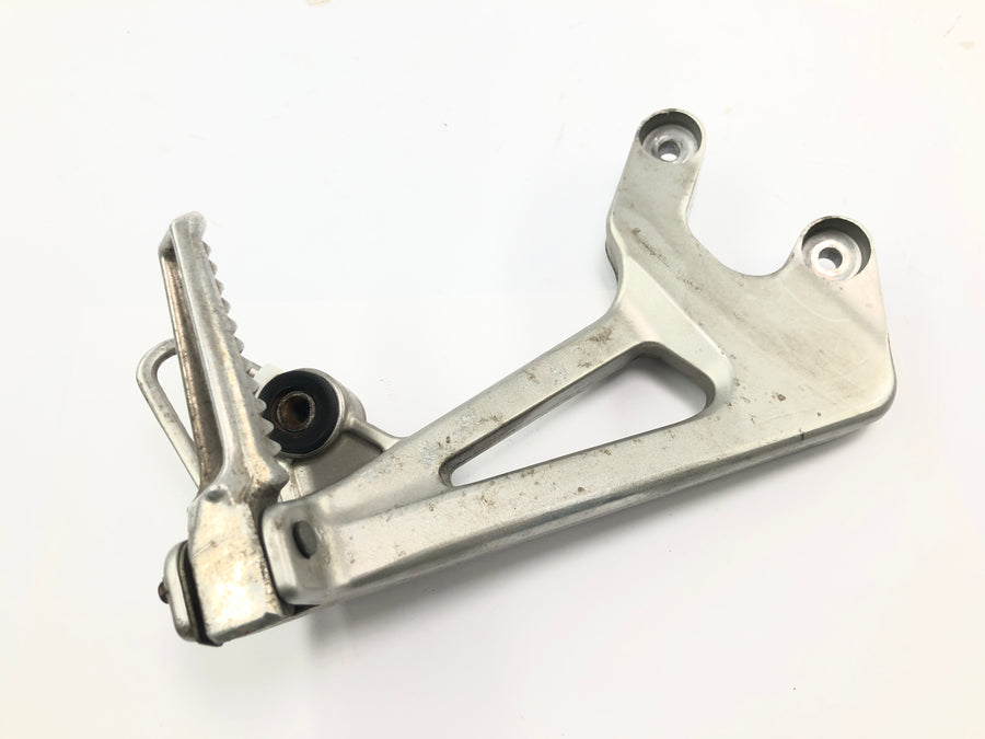Honda VFR 800 FI RC46 [1999] - Reposapiés, reposapiés pasajero, soporte reposapiés trasero derecho
