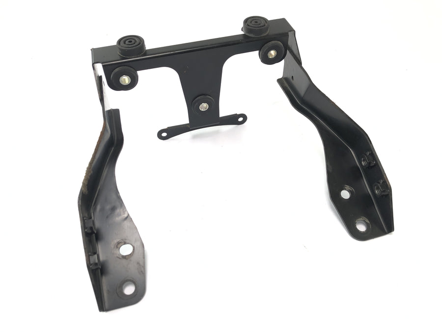Yamaha XJR 1300 RP06 [2002] - soporte de luz trasera para luz trasera