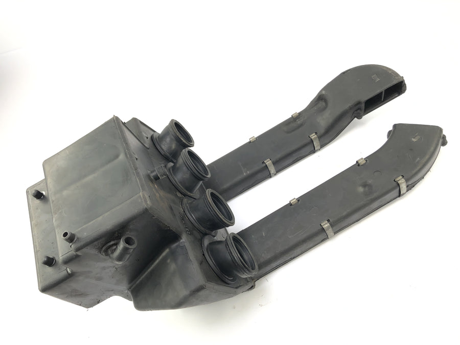 Kawasaki GPZ 1000 RX [1987] - Caja de filtro de aire Airbox