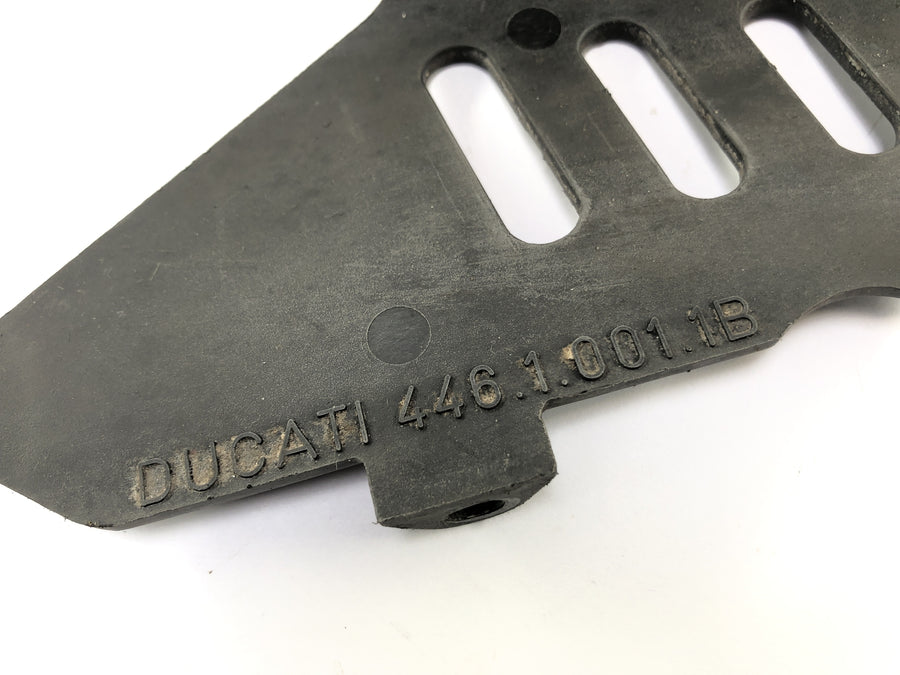 Ducati 900 SS [1991] - Protección de la cadena
