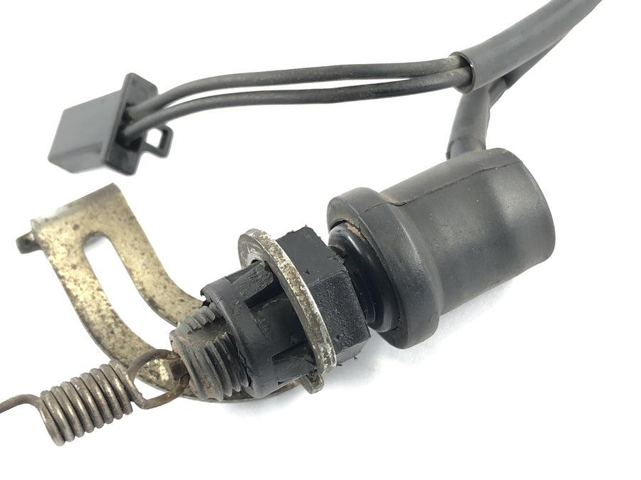 Yamaha YZF 750 R 4hn [1996] - Interruptor de la luz de freno en la parte posterior