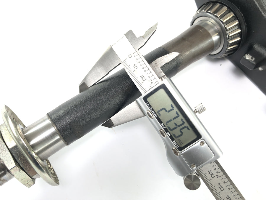 Triumph Daytona 900 T300 [1993] - Puente de la bifurcación debajo