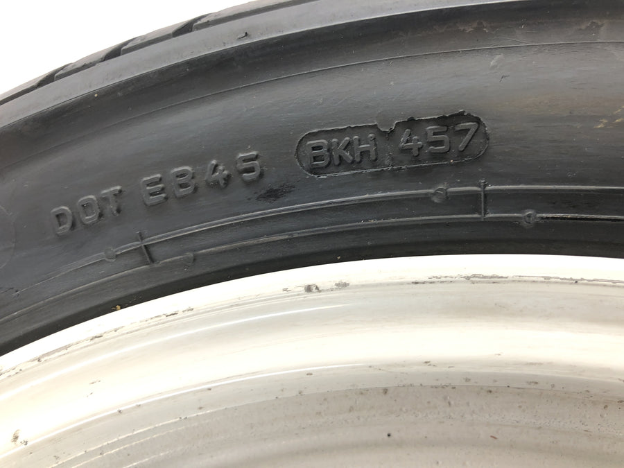 Suzuki RG 250 Gamma GJ21D [1987] - llanta delantera llanta 2,15 x 16"