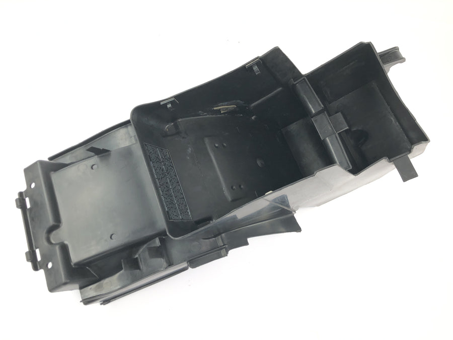 Kawasaki ZRX 1200 S ZRT20A [2001] - Panel interior guardabarros interior trasero caja bateria