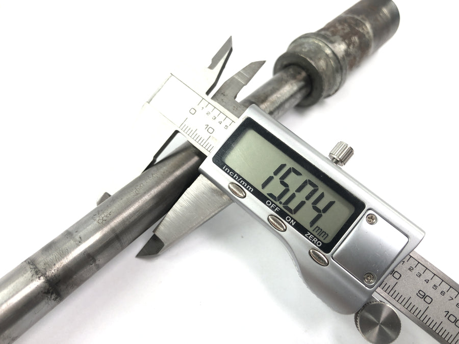 Honda GL 500 Silverwing PC02 [1982] - Eje trasero del eje del revestimiento