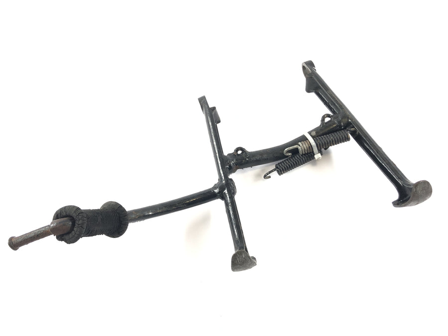 Triumph Bonneville T140V [1976] - Soporte principal con un soporte de primavera