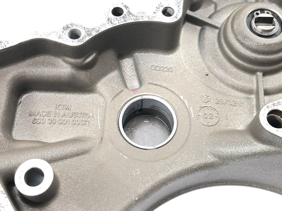 KTM 950 Adventure LC8 [2004] - tapa interior de embrague, tapa de motor, bomba de agua