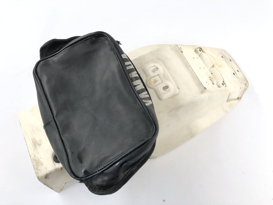 Yamaha TT 600 59X [1986] - Fagle Wing Trasero con un bolsillo de herramientas