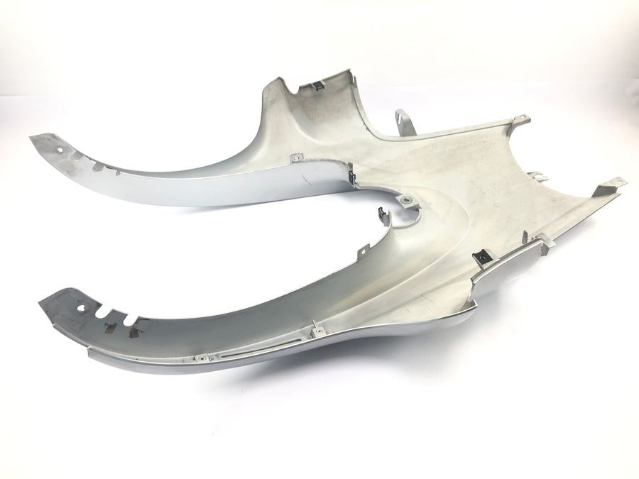 BMW C1 125 [2002] - Barra antivuelco del respaldo del embellecedor del panel trasero
