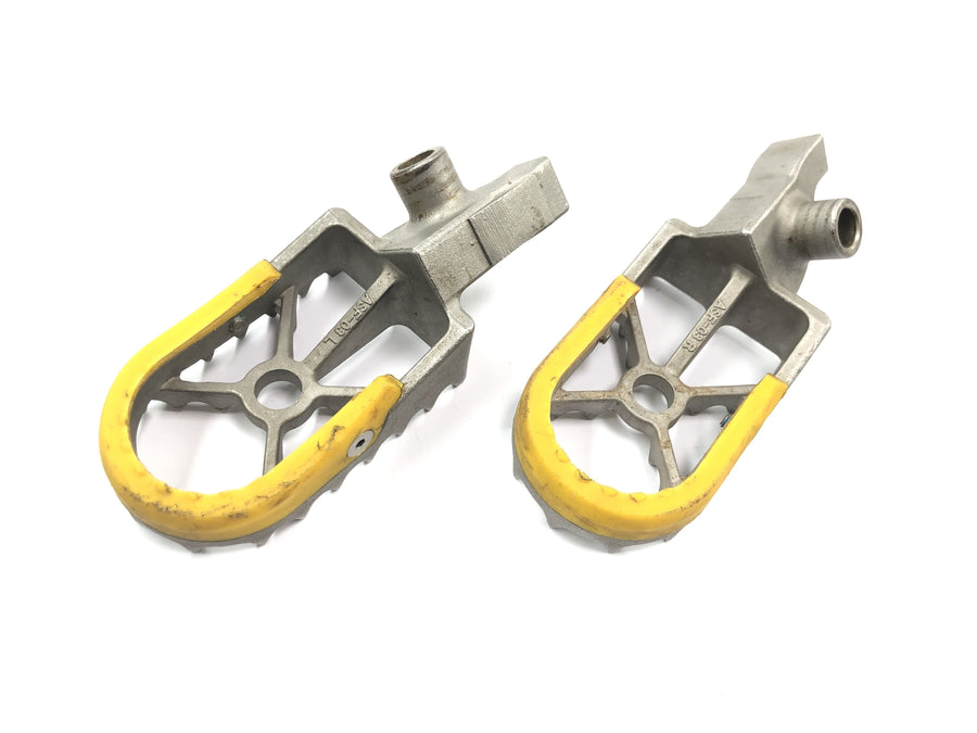 Suzuki RM Z 250 RJ41A [2007] - Estriberas Pareja de estriberas conductor aluminio