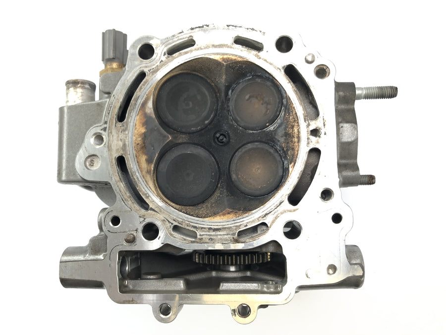 KTM 950 SM LC8 [2008] - cabeza de cilindro en la parte posterior