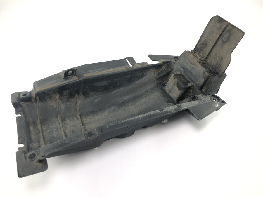 Honda NSR 125 JC20 [1991] - Tapa rueda trasera panel interior guardabarros rueda trasera