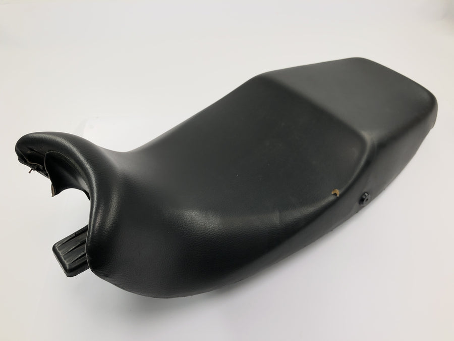 Triumph Daytona 900 T300D [1996] - Cojín del asiento del conductor original