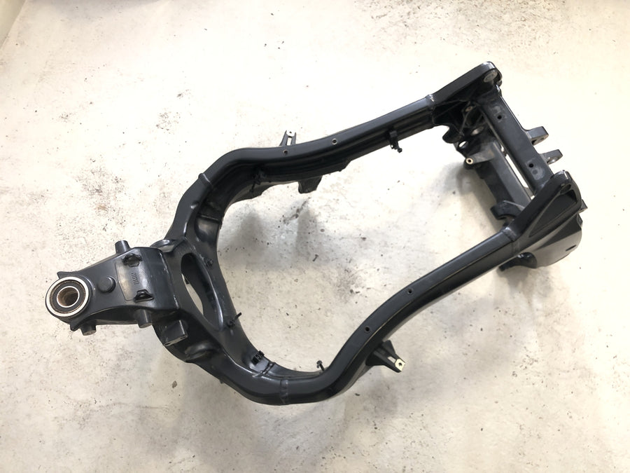 BMW K 1200 S K12S [2004] - Chasis con papeles Chasis principal moto