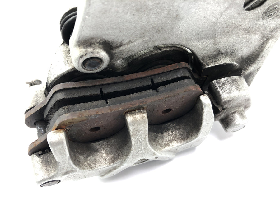 KTM 950 SM LC8 [2008] - pinza de freno en la parte posterior con placa de anclaje