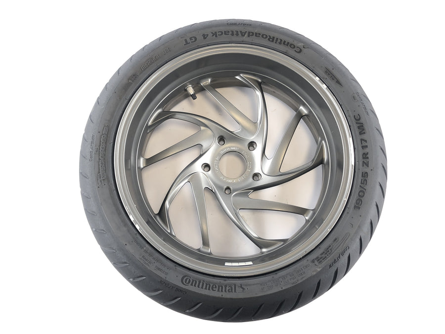 BMW K 1300 S K12S [2010] - Rimado de la rueda trasera detrás de 190 55 ZR17 DOT1223