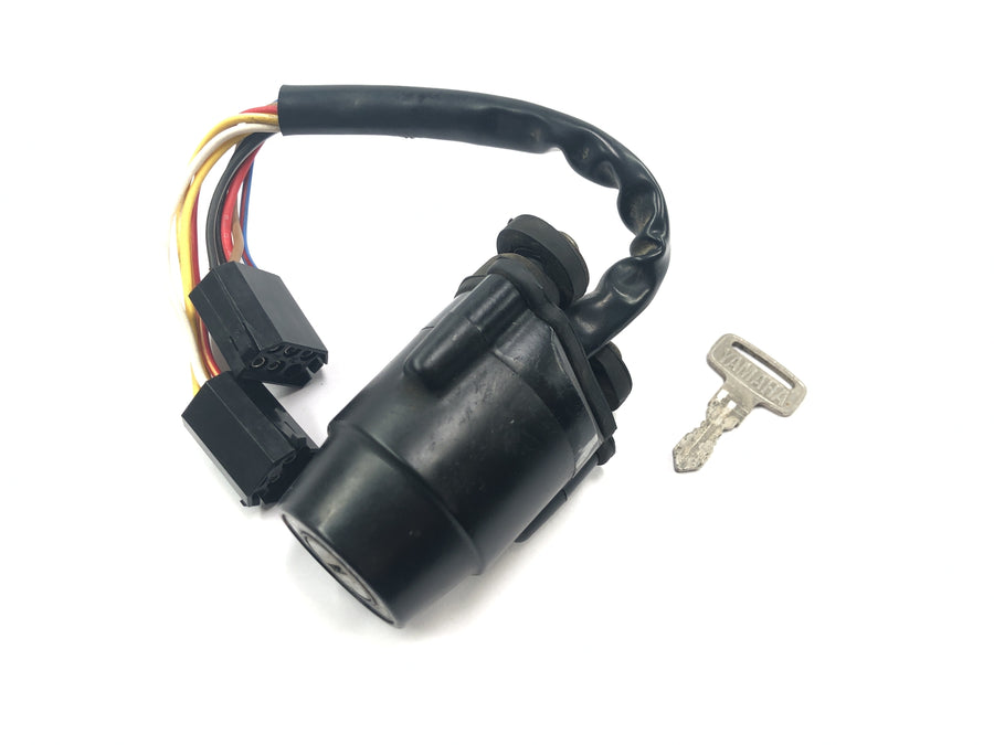 Yamaha DT 175 2K4 [1982] - Interruptor de encendido con llave