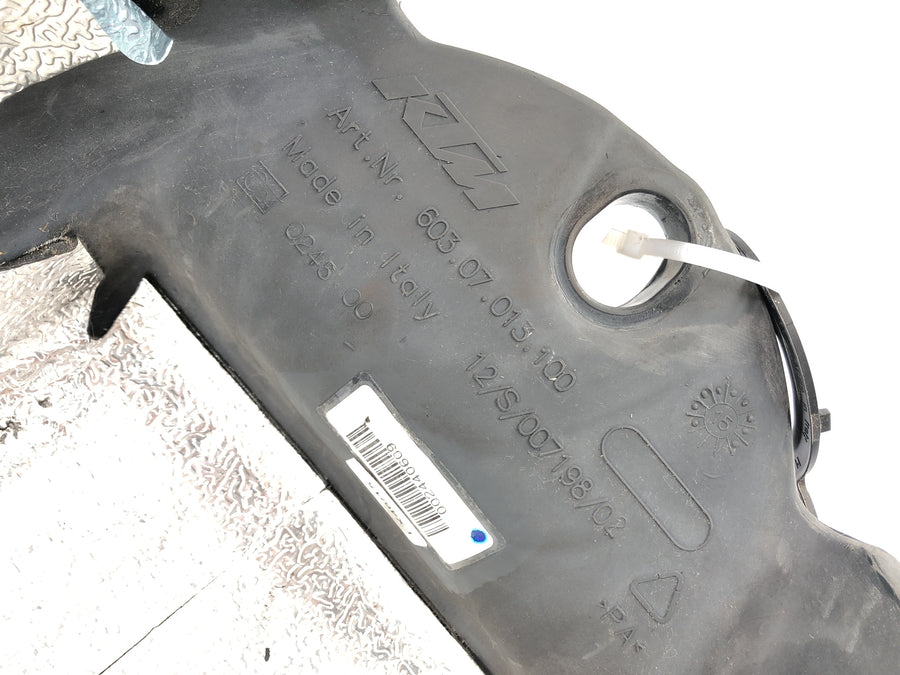 KTM 1050 Adventure [2017] - Tank Gaspol Tank Plastic