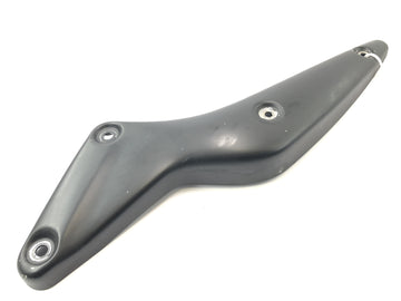 Suzuki VZ 1500 WVCU [2011] - Soporte de guardabarros trasero soporte derecho guardabarros trasero